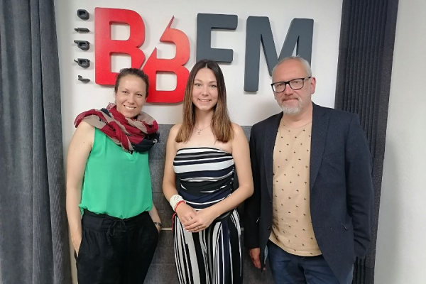 O festivale Konvergencie a komornej hudbe v BB FM rádiu rozprávali Lea Majerčáková a akordeonista Boris Lenko